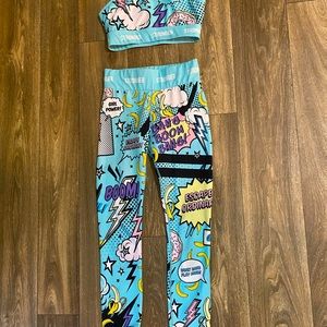 Barely worn Stronger gymwear set size small